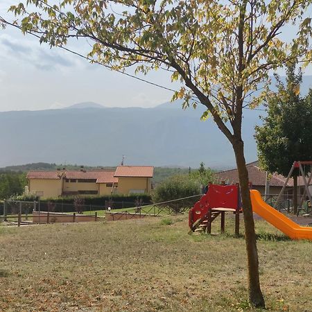 Complesso Turistico Aurora - Camere B&B Poggio Picenze Экстерьер фото
