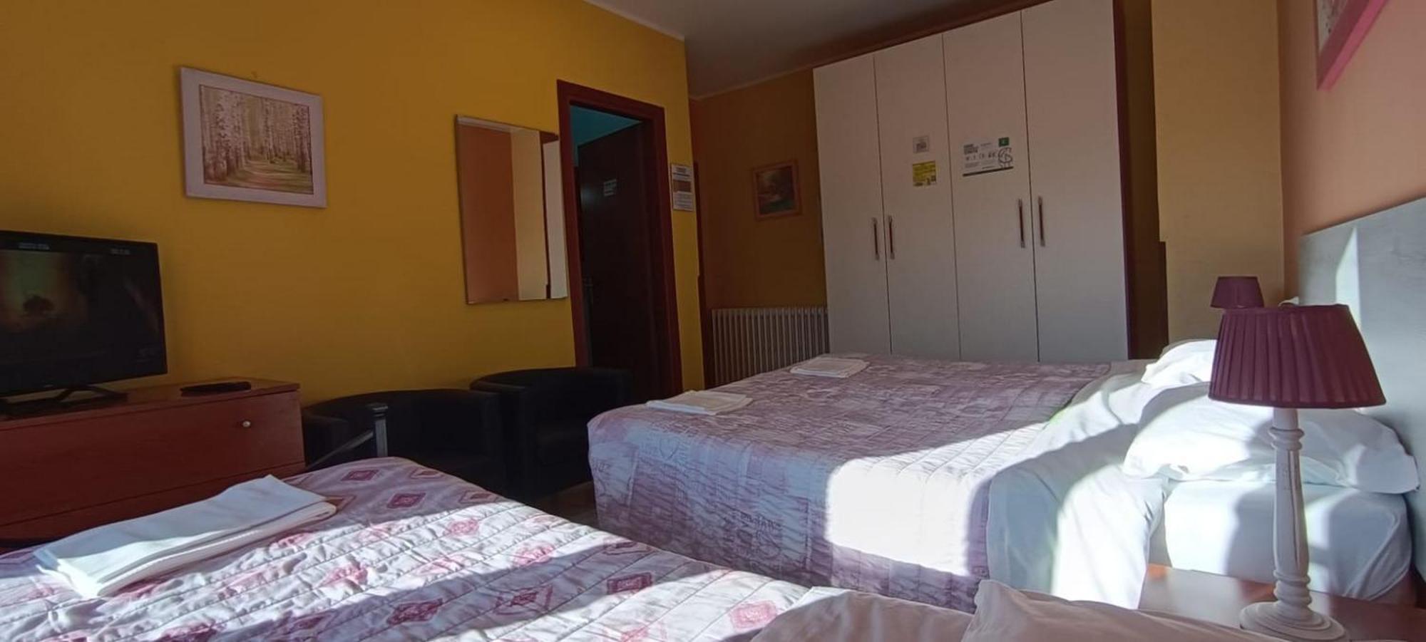 Complesso Turistico Aurora - Camere B&B Poggio Picenze Экстерьер фото